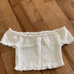 White off the shoulder scrunch crop top